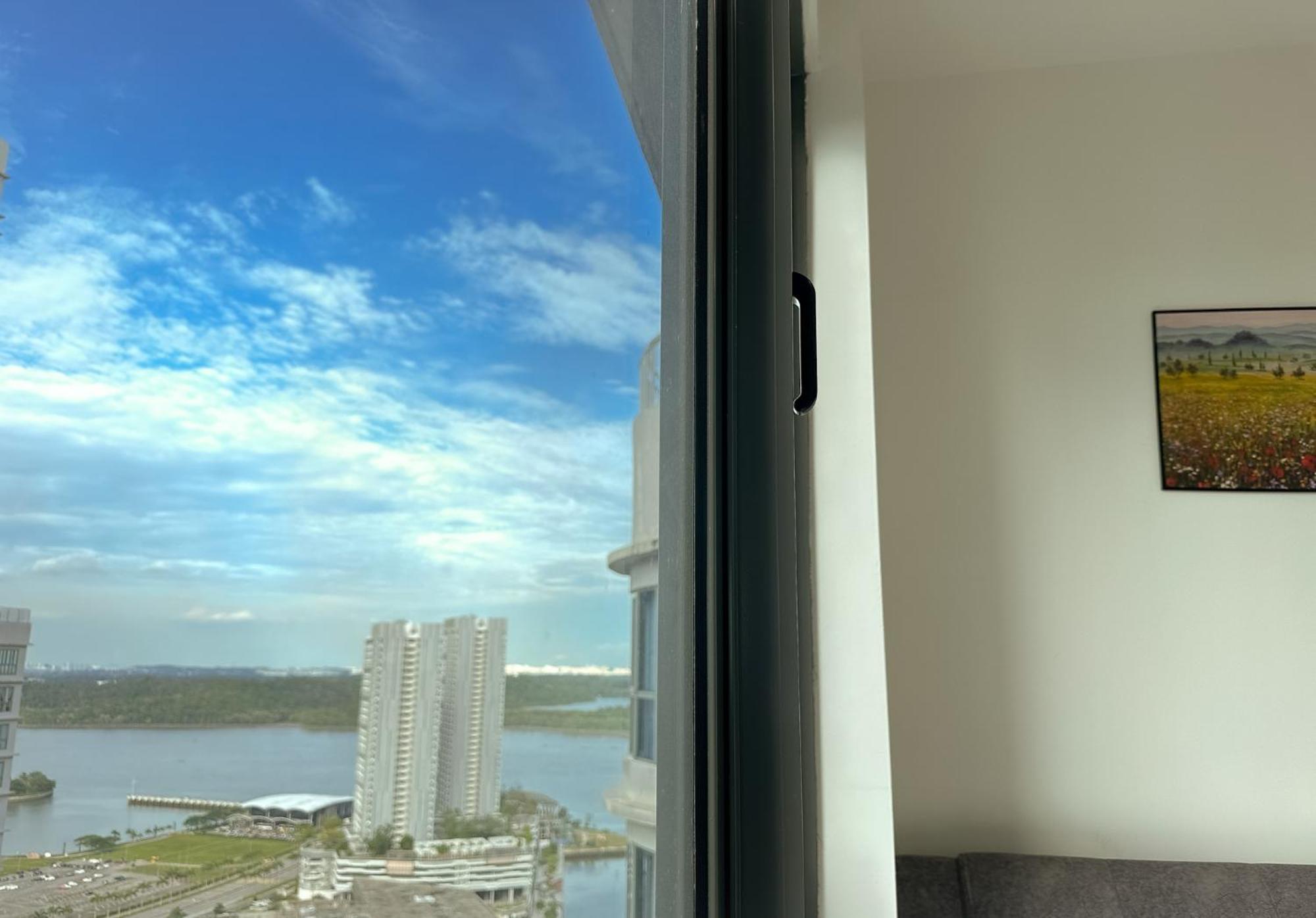 Teega Suites Puteriharbour By Wp Homestay 조호르 바루 객실 사진